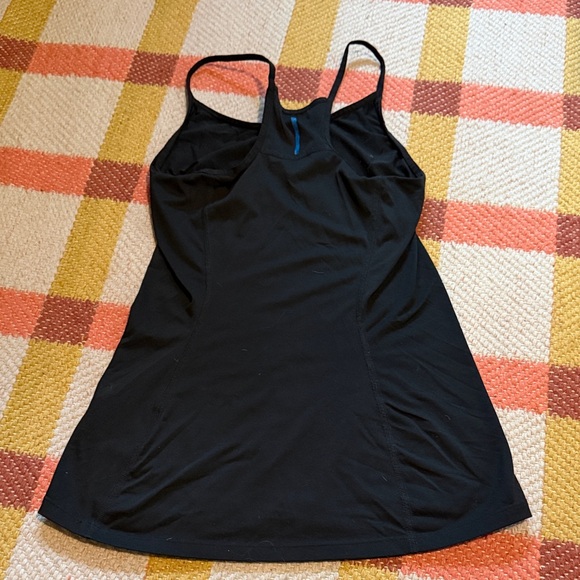 Arc’teryx base layer tank - Picture 2 of 2